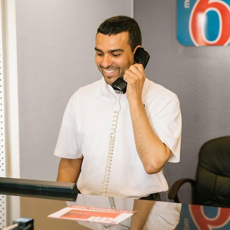 Motel 6-Greenville, Sc - I-85 Near Downtown ภายนอก รูปภาพ