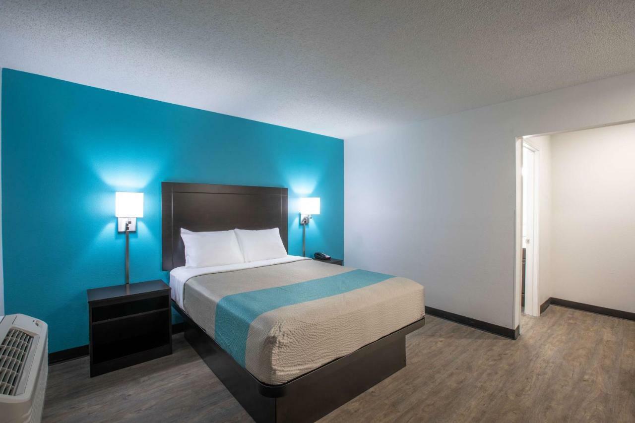 Motel 6-Greenville, Sc - I-85 Near Downtown ภายนอก รูปภาพ
